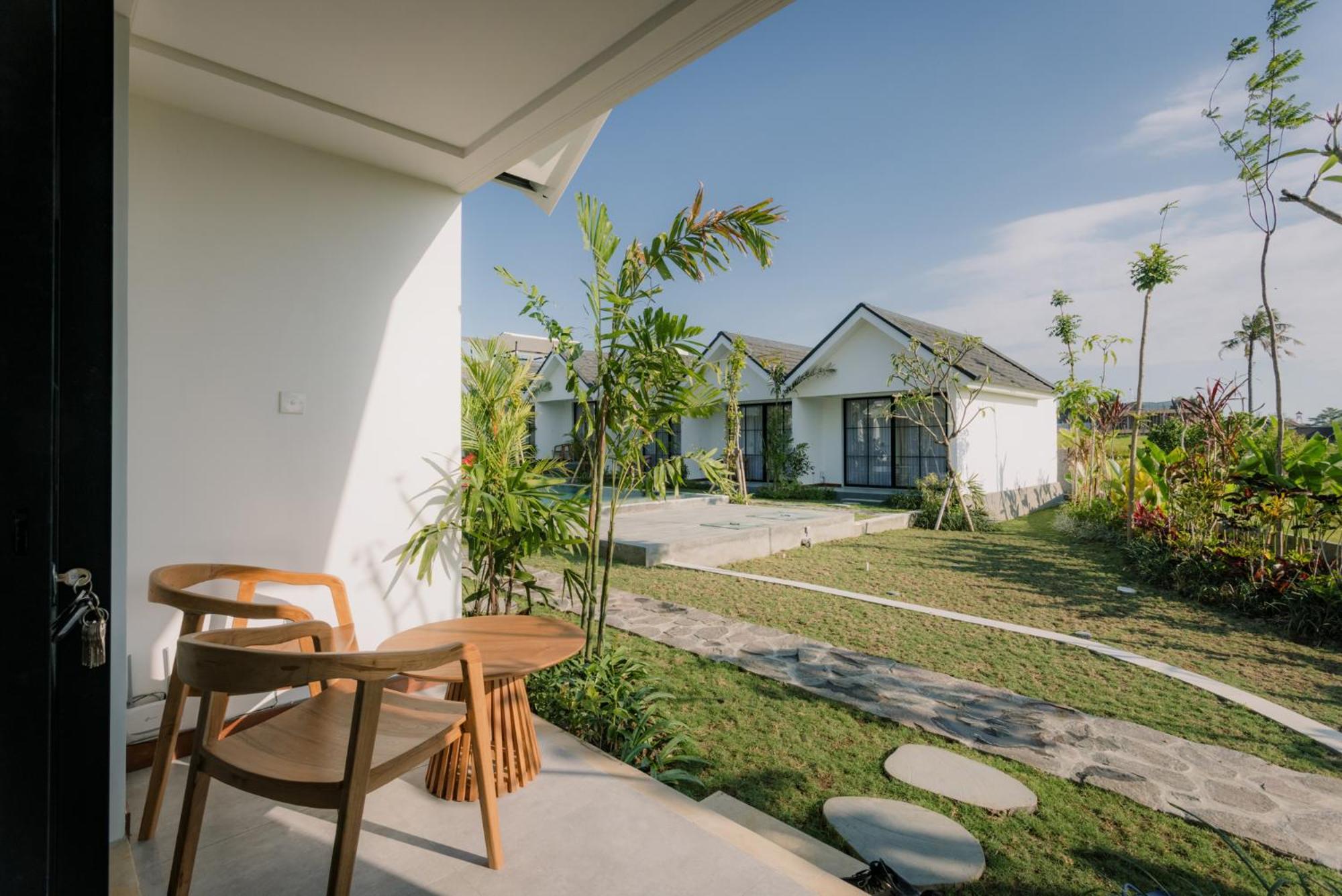 Sari Uma Canggu By Hospitality Bali Exteriör bild